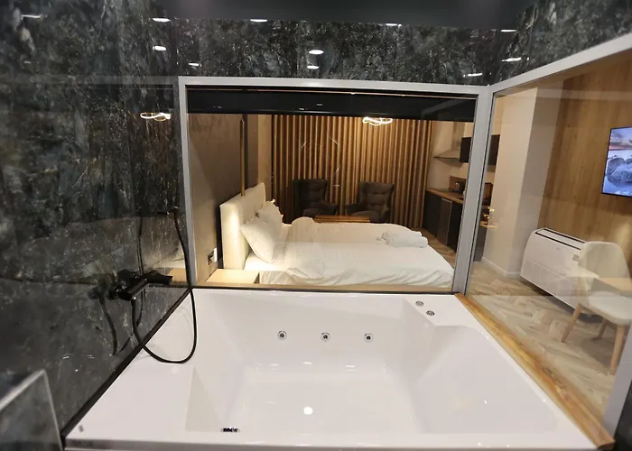 B.G Luxury Suites